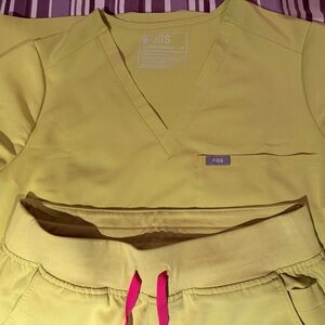 Figs Lime Green Scrub Set